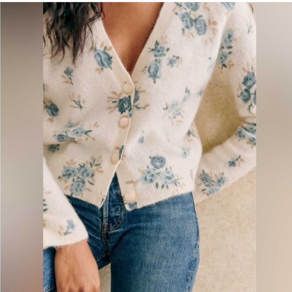 Sezane Nerys Cardigan Blue Floral Sweater. Size Small - Picture 2 of 12